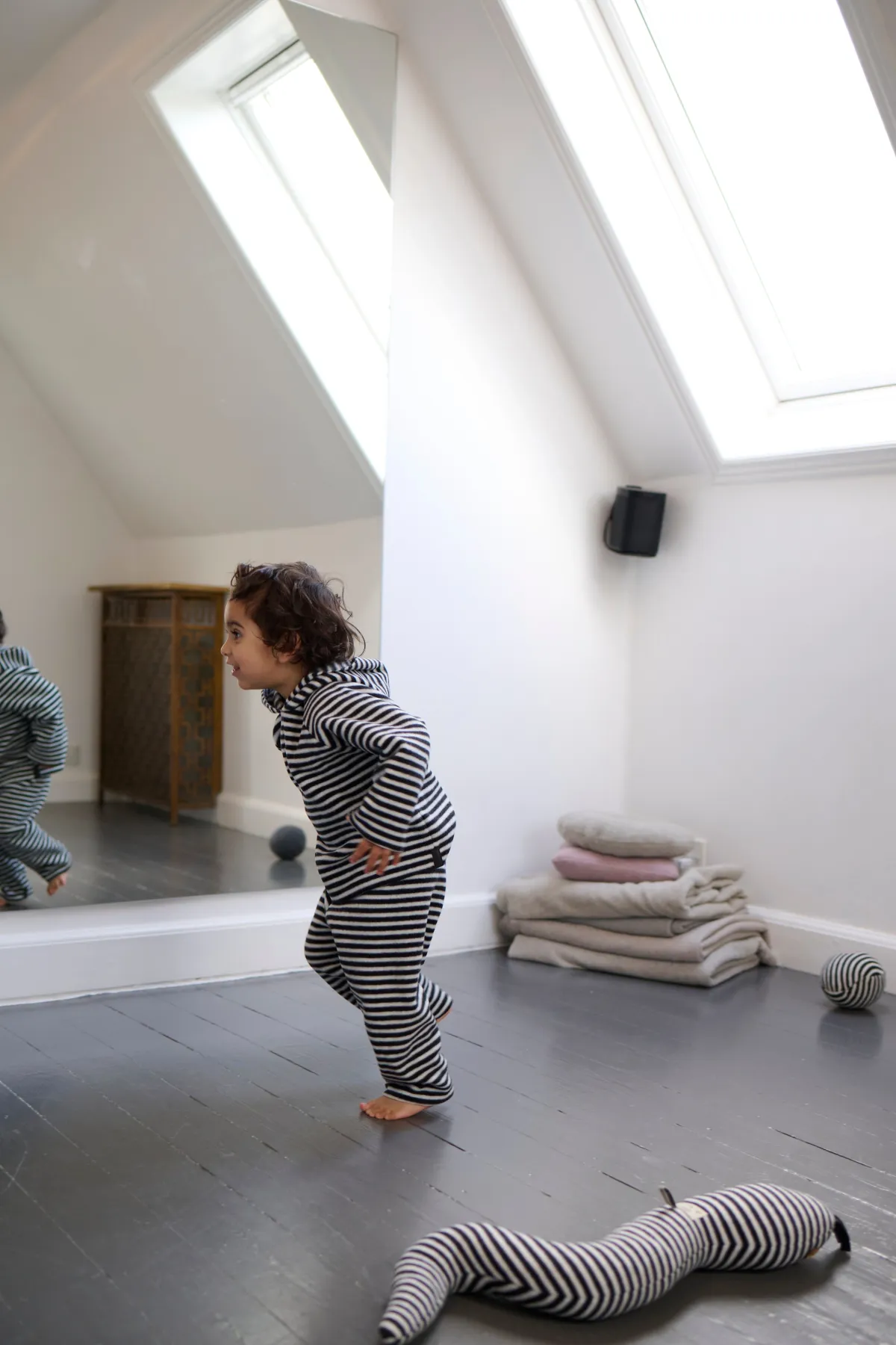 HSCPH FLEECE KAPUZENBLUSE TODDLER FLEECE KAPUZENBLUSE TODDLER - 108 - STRIPES B&W Online