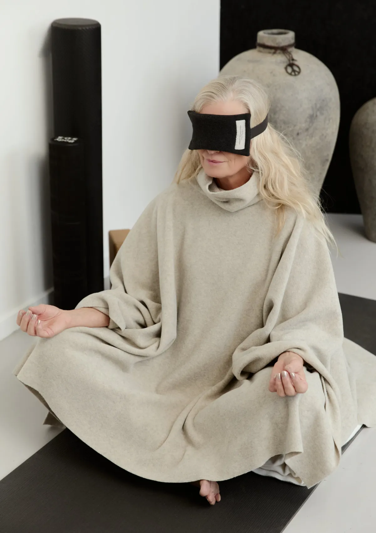 HSCPH SCHLAFMASKE SCHLAFMASKE - 4108 - SOFT BLACK Outlet